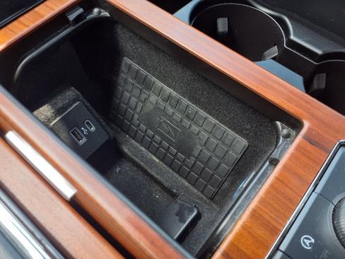 Used 2020 Lincoln Navigator Reserve AWD/4WD image 15