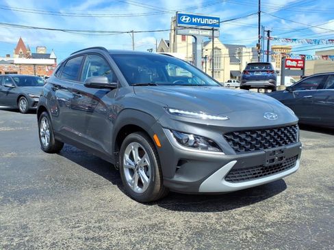 Used 2023 Hyundai Kona SEL w/ Cargo Package AWD/4WD image 3
