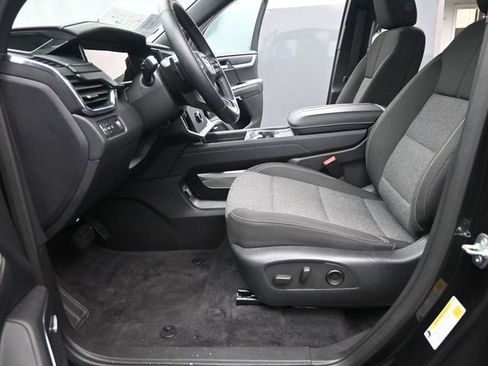 Certified 2025 GMC Acadia Elevation image 10