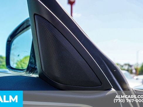 Used 2022 BMW i4 eDrive40 image 54