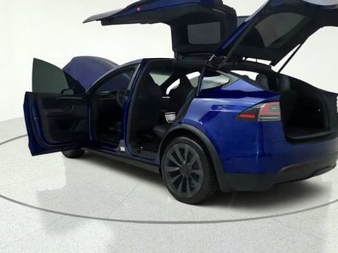 Used 2023 Tesla Model X Plaid AWD/4WD image 13