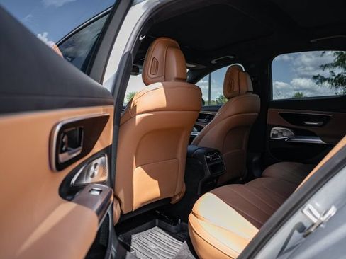 Certified 2024 Mercedes-Benz E 350 4MATIC Sedan image 30
