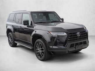 Used 2026 Lexus GX 550 w/ Accessory Package (2T) AWD/4WD video 3