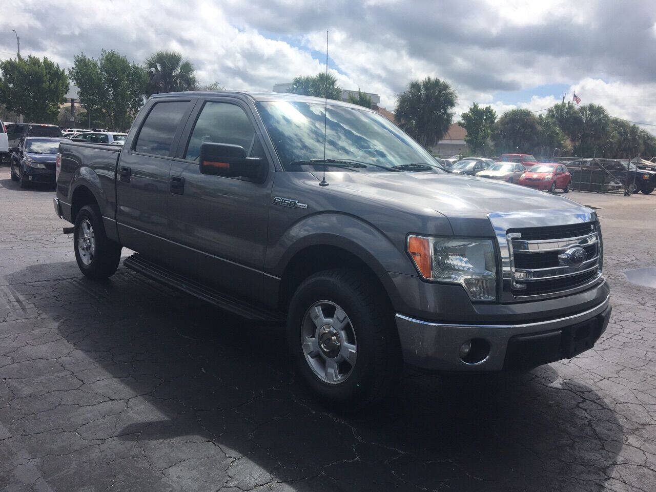 Used 2014 Ford F150 XLT w/ XLT Convenience Package RWD image 7
