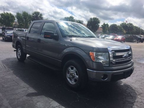 Used 2014 Ford F150 XLT w/ XLT Convenience Package RWD image 7