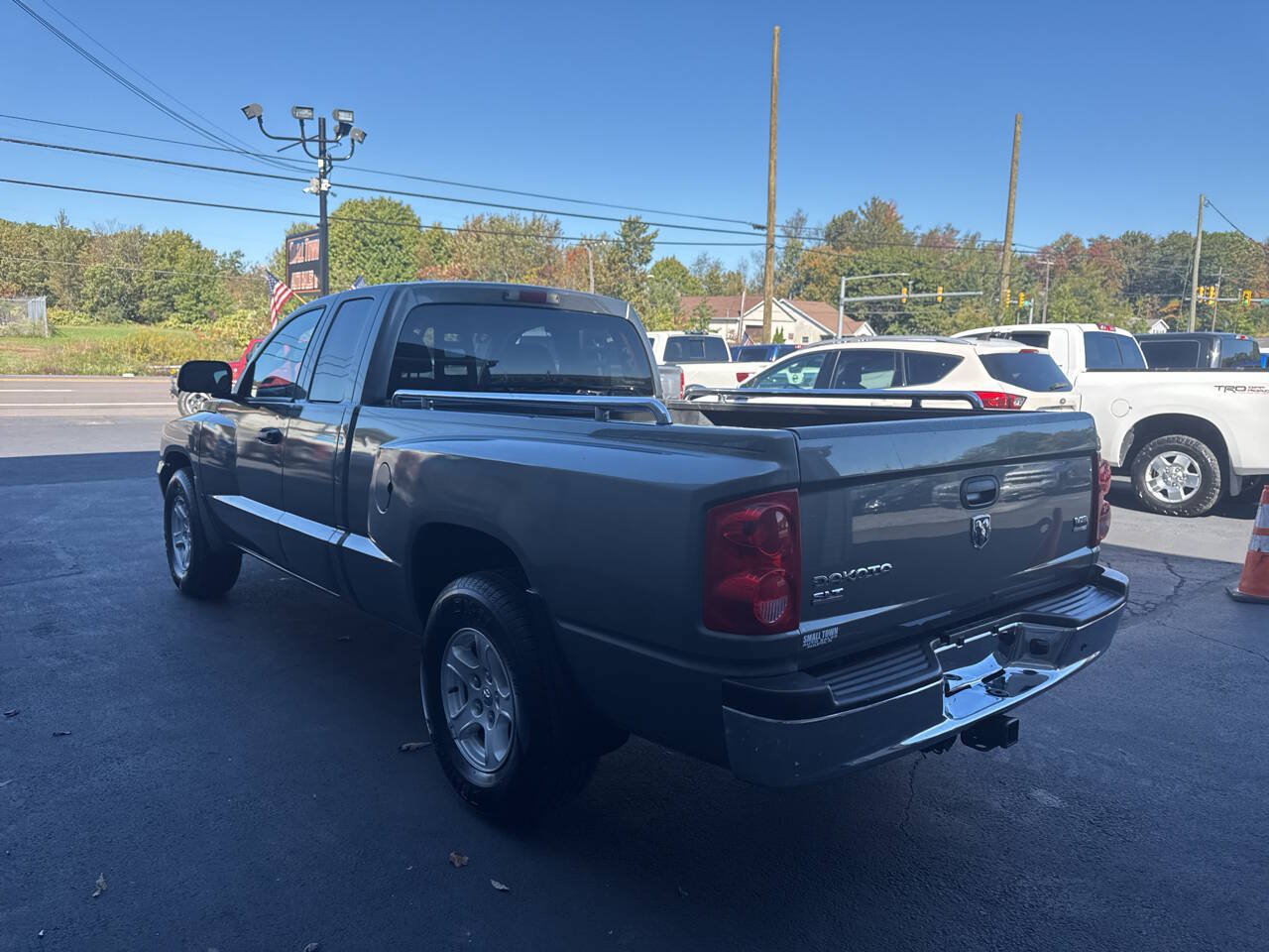 Used 2006 Dodge Dakota SLT w/ Trailer Tow Group AWD/4WD image 6