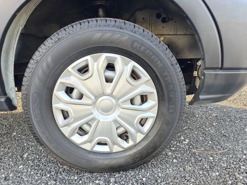 Used 2018 Ford Transit 250 148 Low Roof image 13