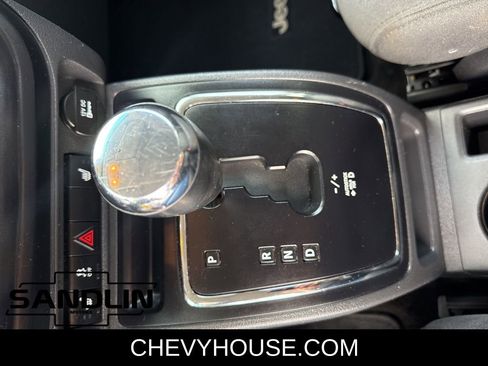 Used 2017 Jeep Patriot Latitude image 15