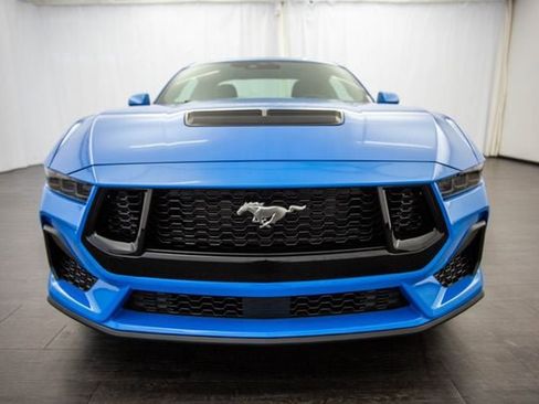 Used 2025 Ford Mustang GT image 32