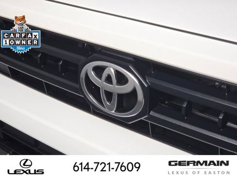 Used 2025 Toyota 4Runner SR5 AWD/4WD image 13