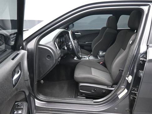 Used 2023 Dodge Charger R/T w/ Blacktop Package RWD image 11