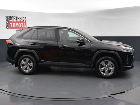 Used 2023 Toyota RAV4 XLE w/ XLE Grade Weather Package AWD/4WD image 5