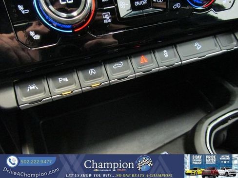 Used 2025 GMC Sierra 1500 AT4 w/ AT4 Premium Package AWD/4WD image 45