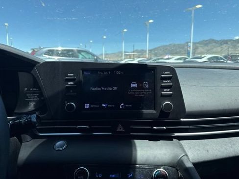 Used 2022 Hyundai Elantra Blue w/ Preferred Accessory Package FWD image 13