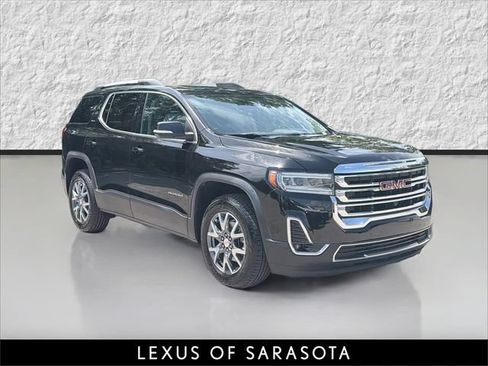 Used 2022 GMC Acadia SLT w/ Technology Package FWD image 1