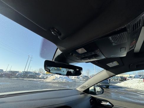 Used 2021 Volkswagen Jetta GLI Autobahn image 26