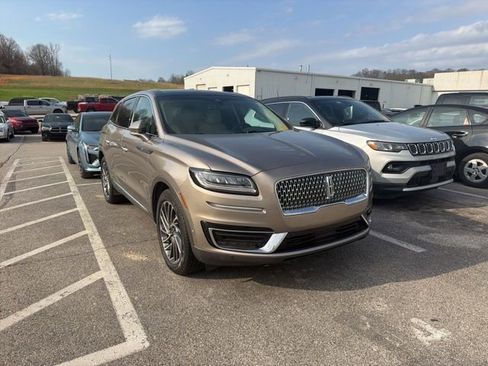 Used 2020 Lincoln Nautilus Reserve image 1