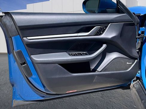 Certified 2025 Porsche Taycan AWD/4WD image 19