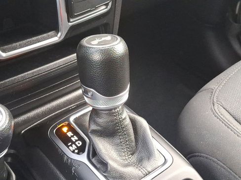 Certified 2021 Jeep Wrangler Unlimited Sport image 30