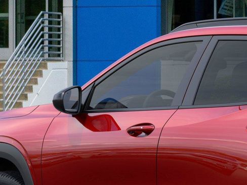 New 2026 Chevrolet Trax RS w/ Sunroof Package FWD image 12