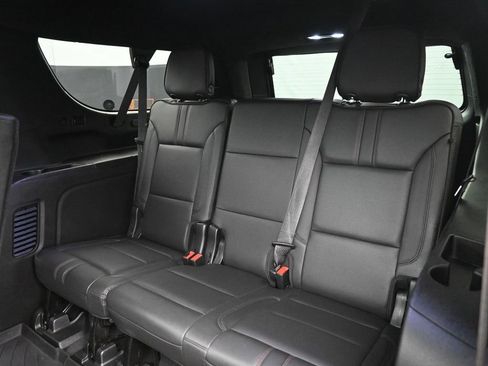 Used 2021 Chevrolet Suburban RST w/ Rear Media and Nav Package image 15