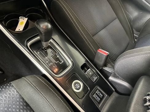 Used 2018 Mitsubishi Outlander LE image 20