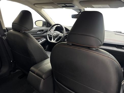 Used 2022 Nissan Altima 2.0 SR FWD image 41
