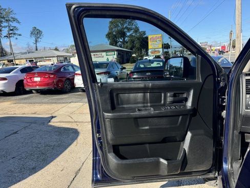 Used 2019 RAM 1500 Express w/ Express Value Package image 12