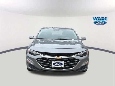 Used 2023 Chevrolet Malibu LT image 2