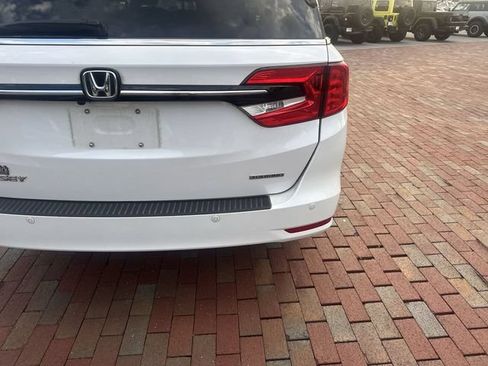 Used 2024 Honda Odyssey Touring image 12