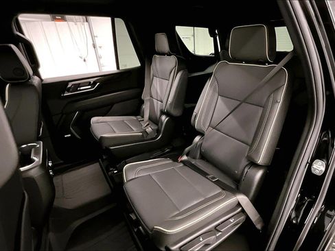 Used 2026 GMC Yukon Elevation w/ LPO, Floor Liner Package AWD/4WD image 24