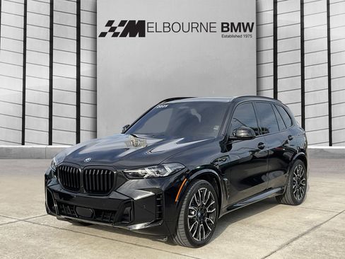 Certified 2025 BMW X5 xDrive50e w/ M Sport Package image 3
