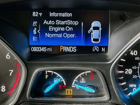 Used 2017 Ford Escape Titanium w/ Equipment Group 301A FWD image 19