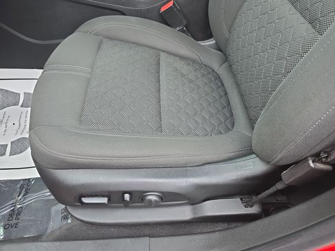 Used 2020 Chevrolet Blazer LT AWD/4WD image 28