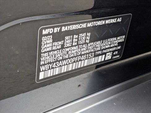 Used 2023 BMW i4 eDrive35 w/ Premium Package image 25