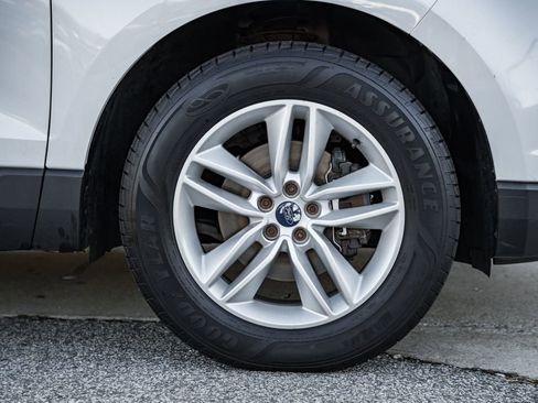 Used 2017 Ford Edge SEL w/ Equipment Group 201A image 16