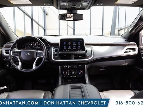 Used 2021 Chevrolet Tahoe Z71 w/ Z71 Signature Package AWD/4WD image 14