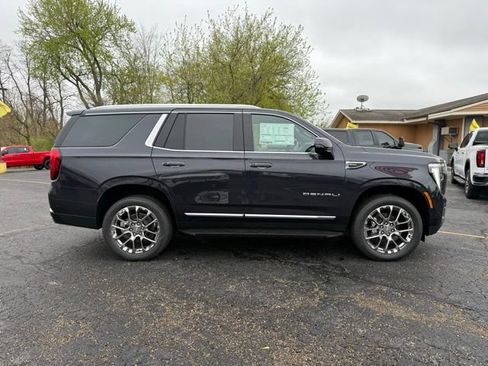 New 2026 GMC Yukon Denali AWD/4WD image 2