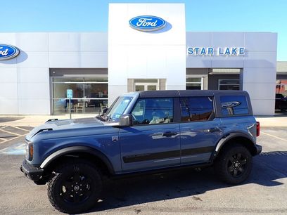 New 2025 Ford Bronco Big Bend w/ Black Diamond Package