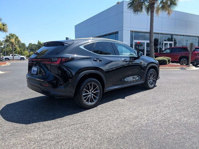 Used 2024 Lexus NX 250 FWD w/ Towing Package (2000 Lbs) image 3