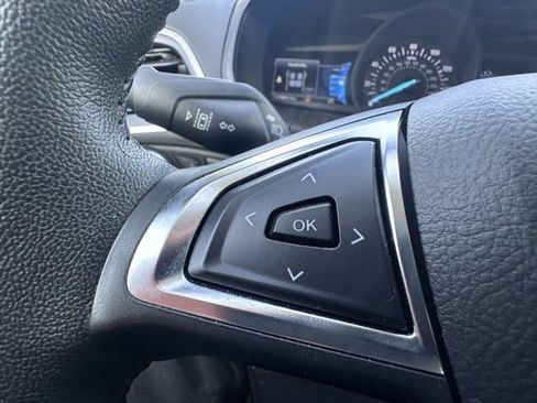 Used 2024 Ford Edge SEL w/ Convenience Package image 19