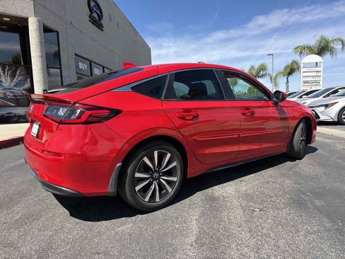 Used 2022 Honda Civic EX-L image 5