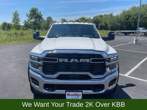 New 2025 RAM 4500 Tradesman image 10