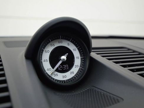 Used 2024 Porsche 911 Carrera 4S image 53