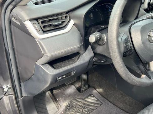 Certified 2023 Toyota RAV4 LE image 12