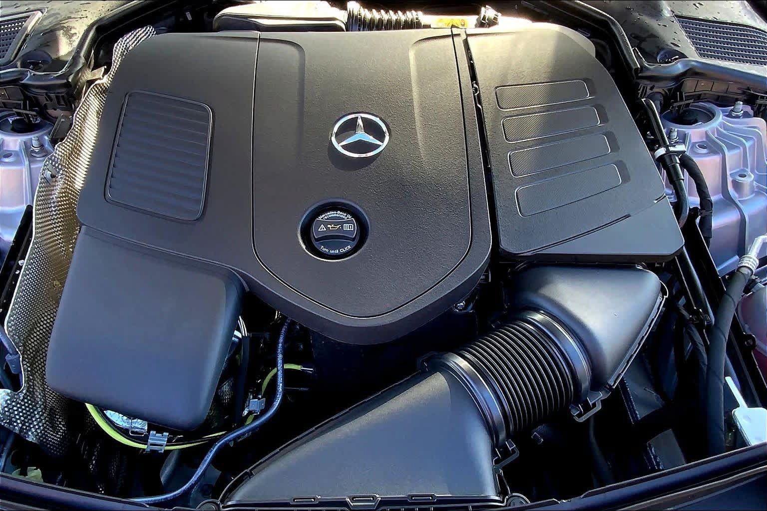 Certified 2026 Mercedes-Benz C 300 4MATIC Sedan image 20