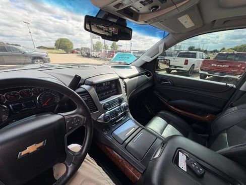 Used 2015 Chevrolet Tahoe LTZ AWD/4WD image 19