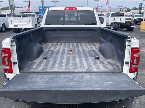 Used 2023 RAM 3500 Limited AWD/4WD image 4