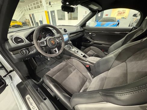 Used 2018 Porsche 718 Boxster GTS RWD image 18