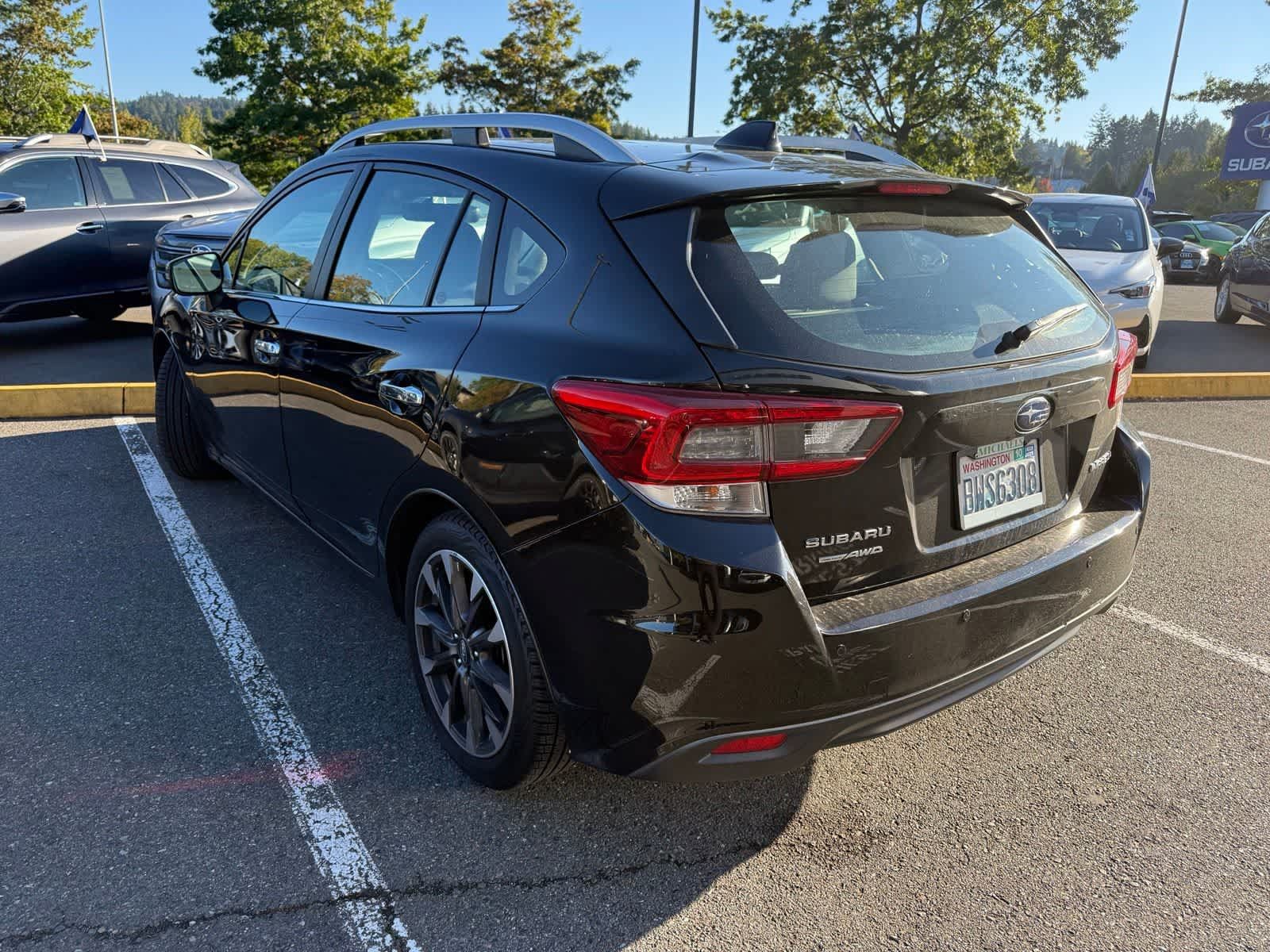 Used 2020 Subaru Impreza 2.0i Limited w/ Popular Package #2 AWD/4WD image 2